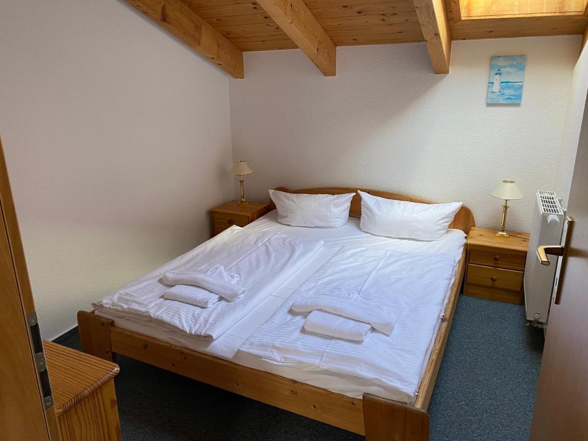 Haus Seewind Warnemuende ロストック エクステリア 写真
